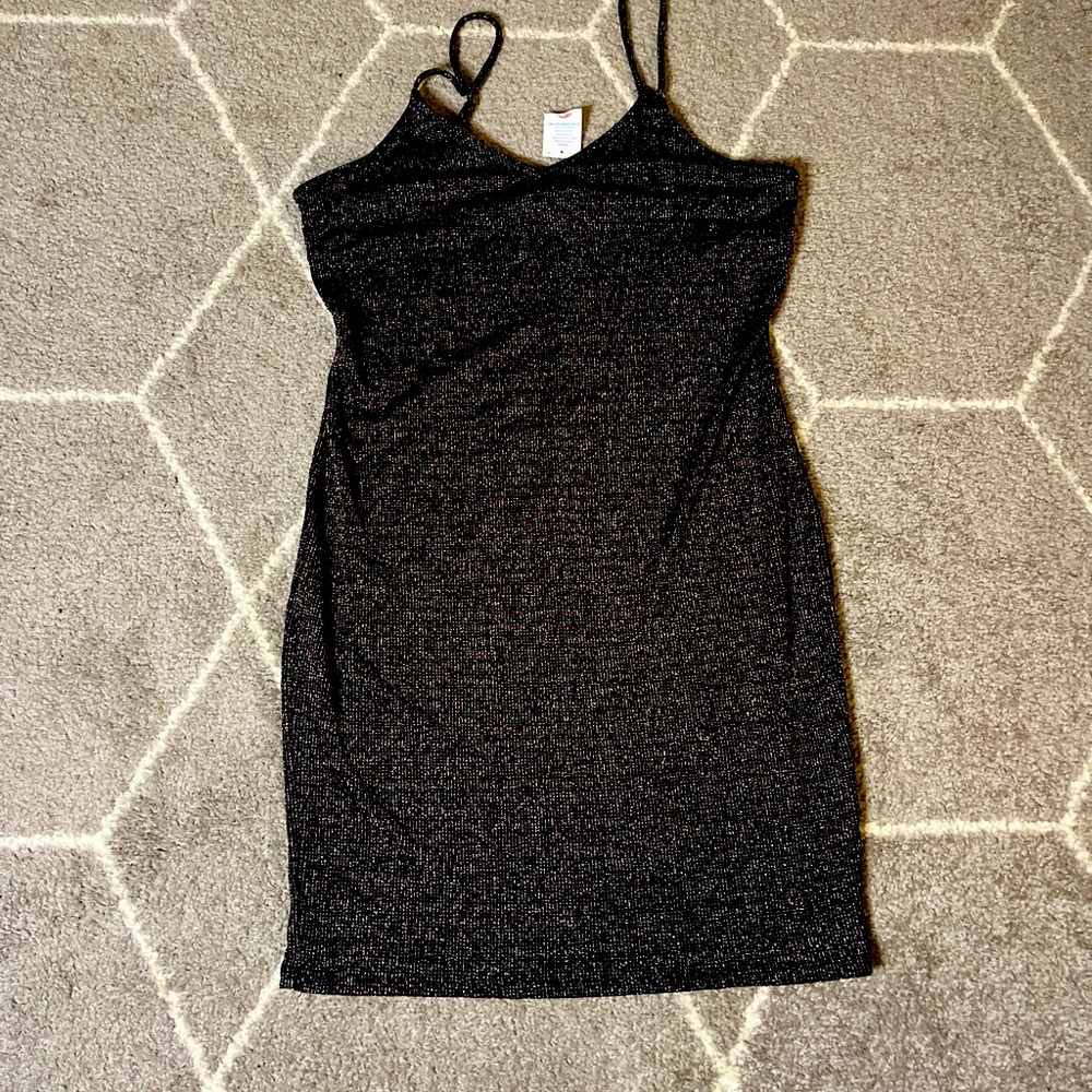 Thin strap bodycon sequin dress